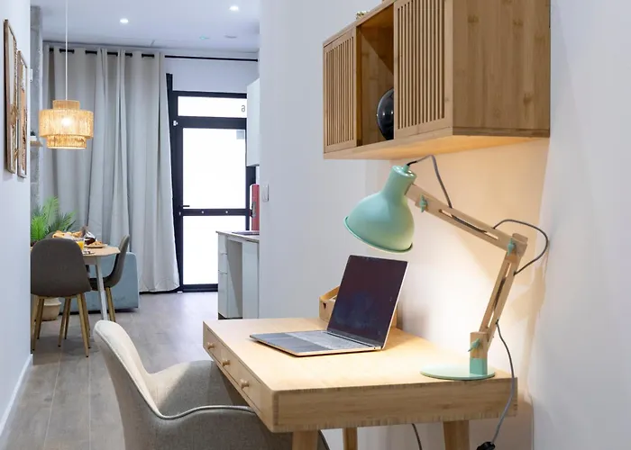 Travel Habitat Mediterranean ולנסיה