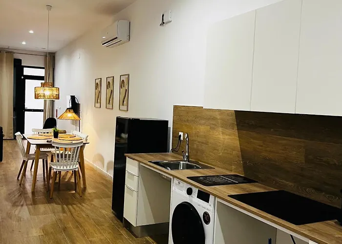 Travel Habitat Mediterranean דירה